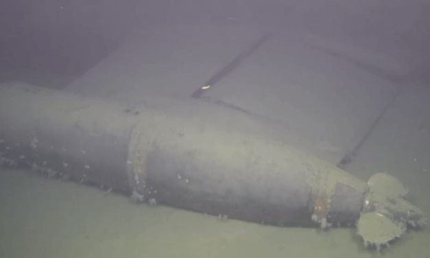 El submarino nuclear Komsomolets 30 años después del buceo. Nivel de radiacion supera 100.000 veces lo admitido.